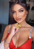 A combination of wild with D tits in Qatar