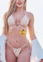 Brazilian blonde escort Ellen