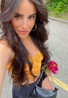 straight escort Bruna