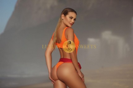 Brazilian escort Thaiz