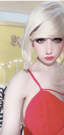 BlondieAnalQueen
