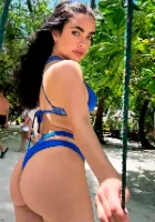 petite Bona escort