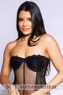 Splendid escort available in London