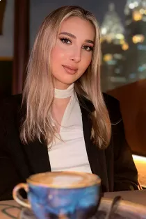 Siona 19 years old girl