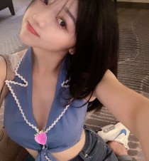 Escort sally with brunette hair