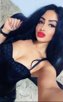 Jemma 25 years old girl