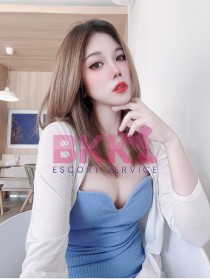 Lisa 3000 THB per hour