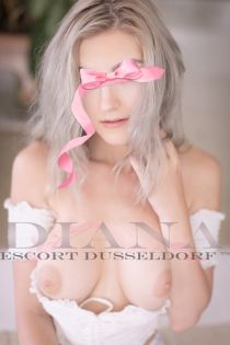  escort Josy