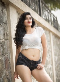Female Escorts D bust size Natural