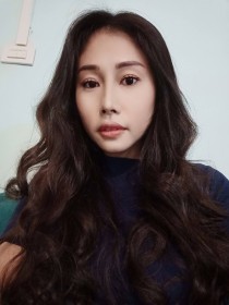 Chompoo escort available in Bangkok