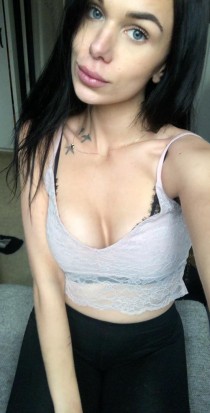 Hungarian escort solina