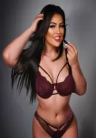 straight escort Lara Sparkles