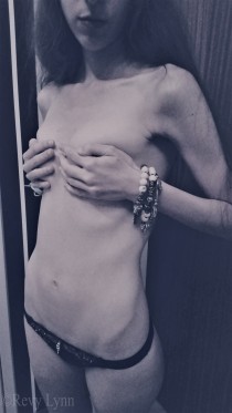 Revy Lynn escort available in Amsterdam