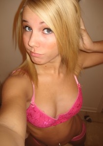 Maryse escort available in London