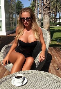Russian escort Kameron