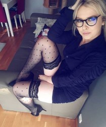 JolieJolie escort available in London