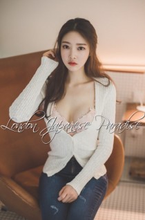Escort Lucy with brown hair