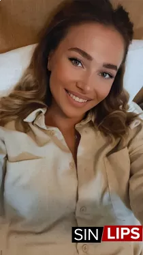 Regina escort available in London