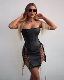 Brianna escort available in London