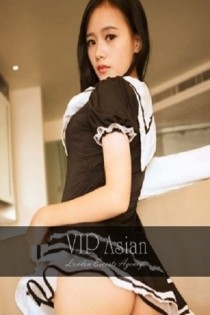 Emma escort available in London