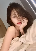 bangkok-escort-Yuri C bust size and black hair