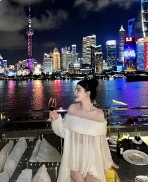 163 height CIM Escort bangkok