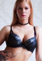 Escort-Pornstar Chrissy Fox
