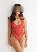 petite Amanda escort