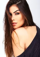 London - tall escort Zoe