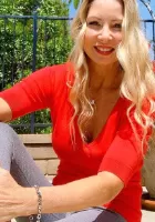 cheap Evelynyx escort