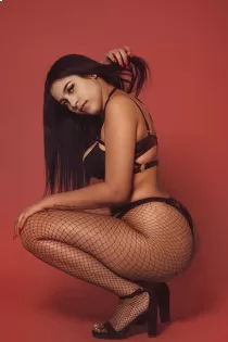 Escort Ingrid 34679512464 with black hair