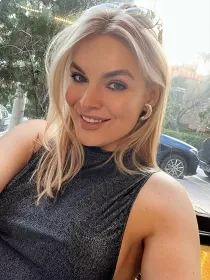 Hannah Vivienne 34679512464