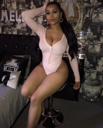EMELIA 96592274079 F bust size 