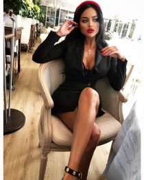 Escort Fetish Queen NITA with black hair