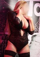 British Scarlett senzational figure