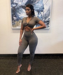Escort Olivia with black hair