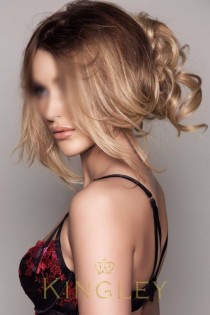 Louise escort available in London