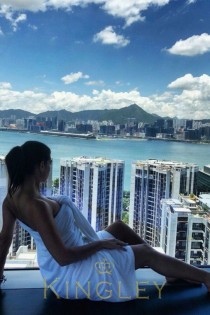 173 height Melaniee