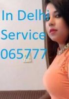 Indian bisexual sexy siren likes to live life