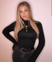 Russian escort Sofya