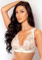 Stunning brunette escort Axele