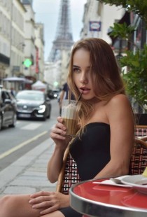 Surprise escort available in London