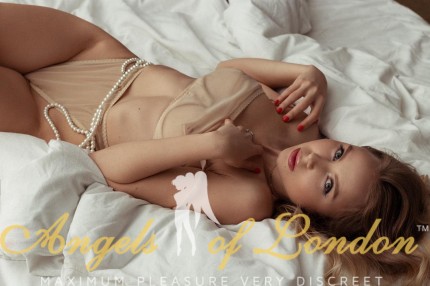 Garcelle escort available in London