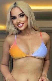Biolina escort available in London