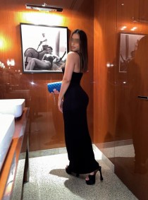 Sisley escort available in London