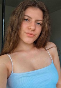 Rebecca escort available in London