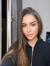 Dariya C bust size 