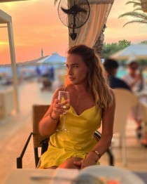 Ukrainian escort Renata