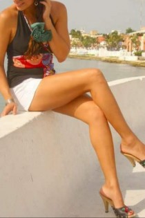 Spanish escort Mia