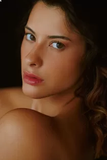 Ana escort available in London